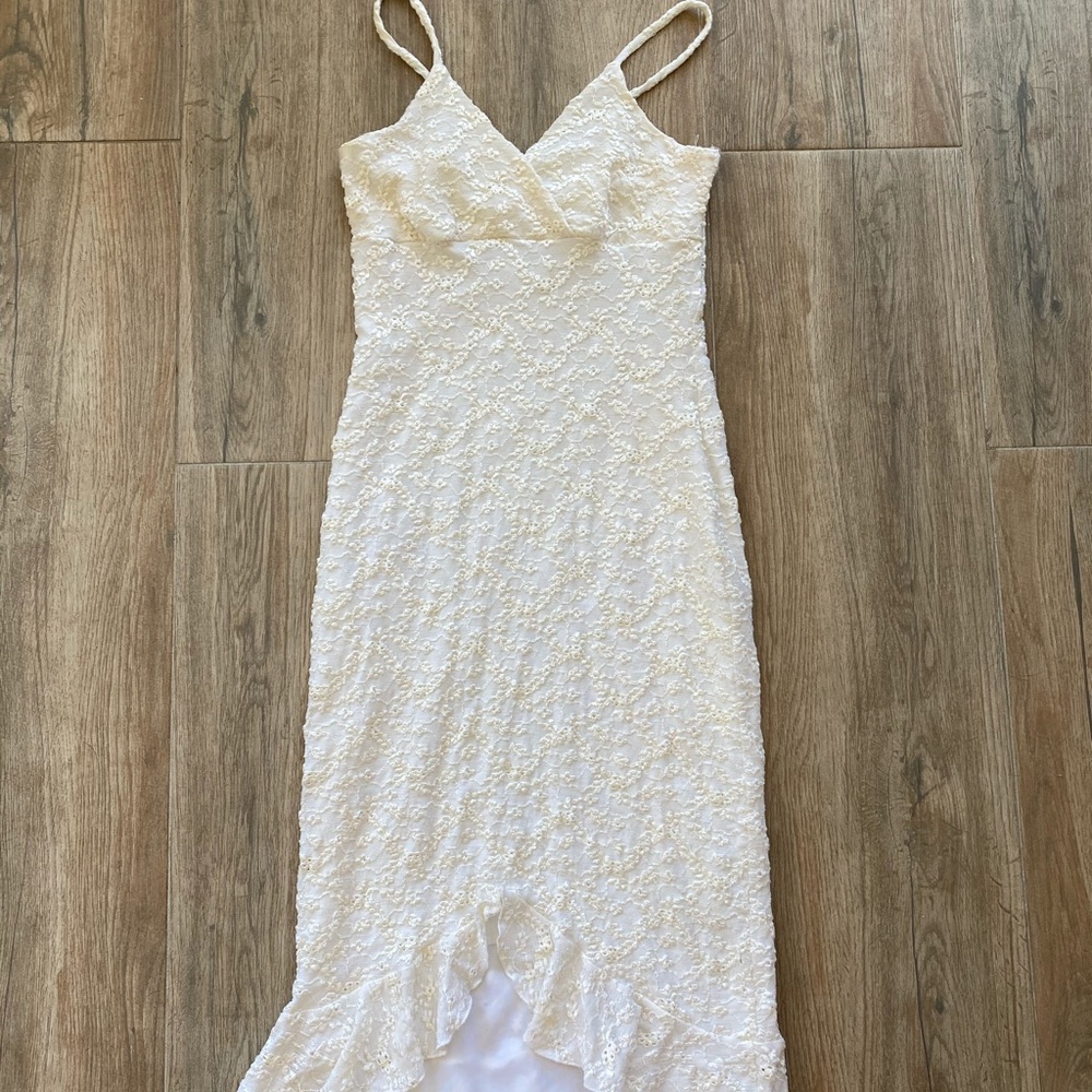 White House black market cream dress